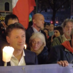 Medioriente, Conte in piazza per la pace: “Meloni parli con le parti”