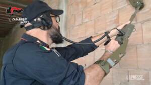 Caivano, scoperto arsenale ‘murato’ in pareti con droga e munizioni