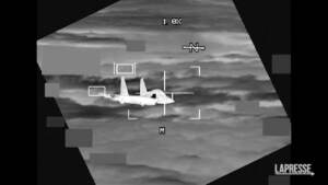 Sfiorata collisione tra jet cinese e bombardiere B-52