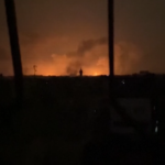 Israele, le esplosioni illuminano il cielo nel nord di Gaza