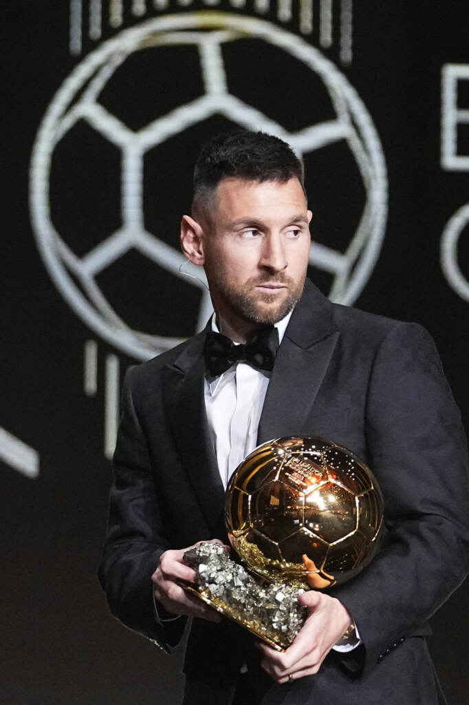 Pallone Doro Vince Leo Messi Per Lottava Volta Lapresse