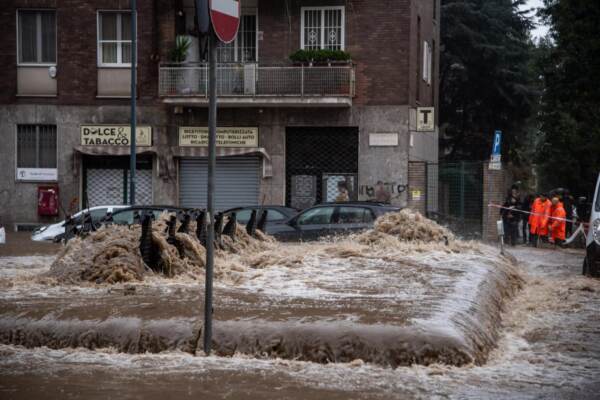 Maltempo, Sala: “Milano colpita da bomba d’acqua, numerosi problemi”