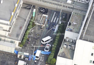 Giappone, arrestato uomo barricato con ostaggi