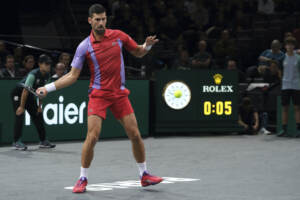 Atp Parigi Bercy, Djokovic accede ai quarti di finale