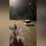 Maltempo, a Prato auto travolte e trascinate dal fango: le immagini sono impressionanti