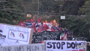 Roma, migliaia in corteo pro-Palestina: cori contro Israele