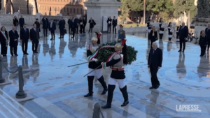 4 novembre, Mattarella all’Altare della Patria