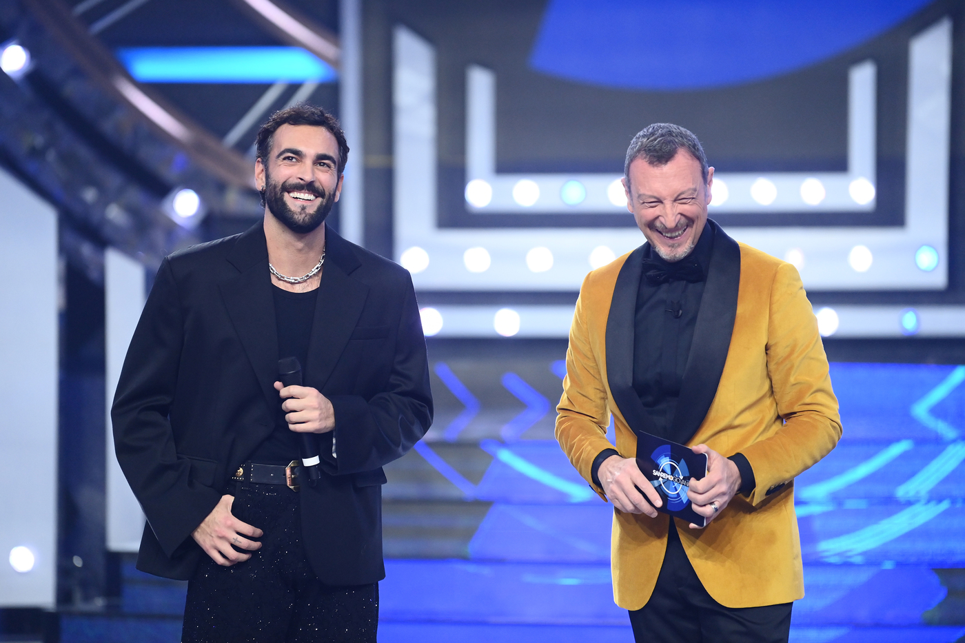 Tv, Amadeus annuncia Mengoni co-conduttore di Sanremo 2024