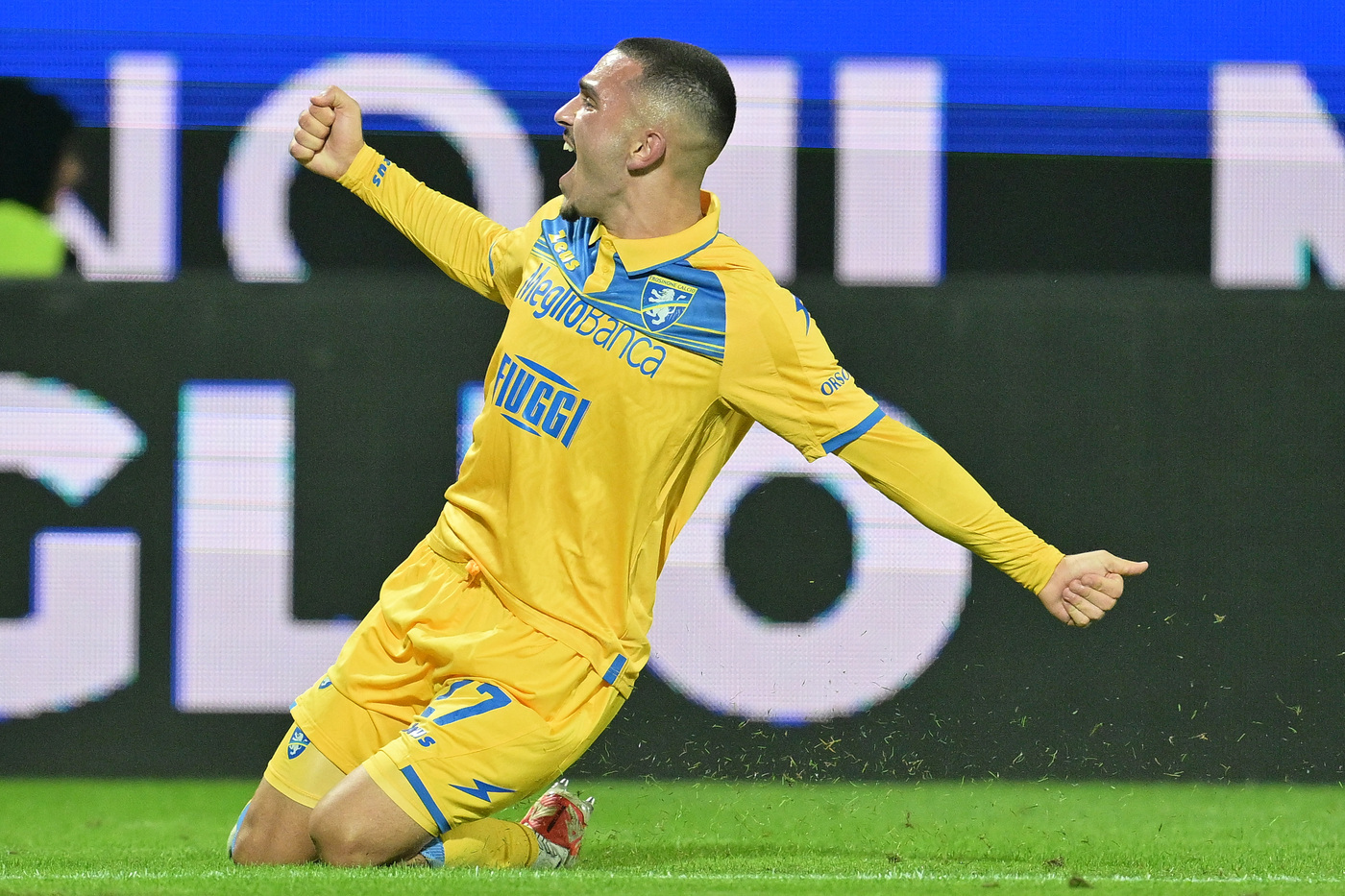 Frosinone-Empoli 2-1, Ibrahimovic regala la vittoria ai canarini