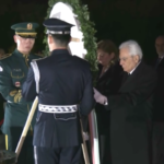 VIDEO Corea del Sud, Mattarella depone corona fiori a cimitero Seul