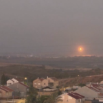 Gaza, altre esplosioni nella Striscia: si alzano colonne di fumo