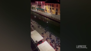 Milano, scontri tra tifosi Milan e Psg: feriti 2 agenti e un francese