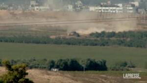 Gaza, tank di Israele si muovono attraverso il confine