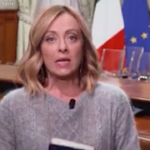 Migranti, Meloni: “In Albania due strutture, una su modello Cpr”