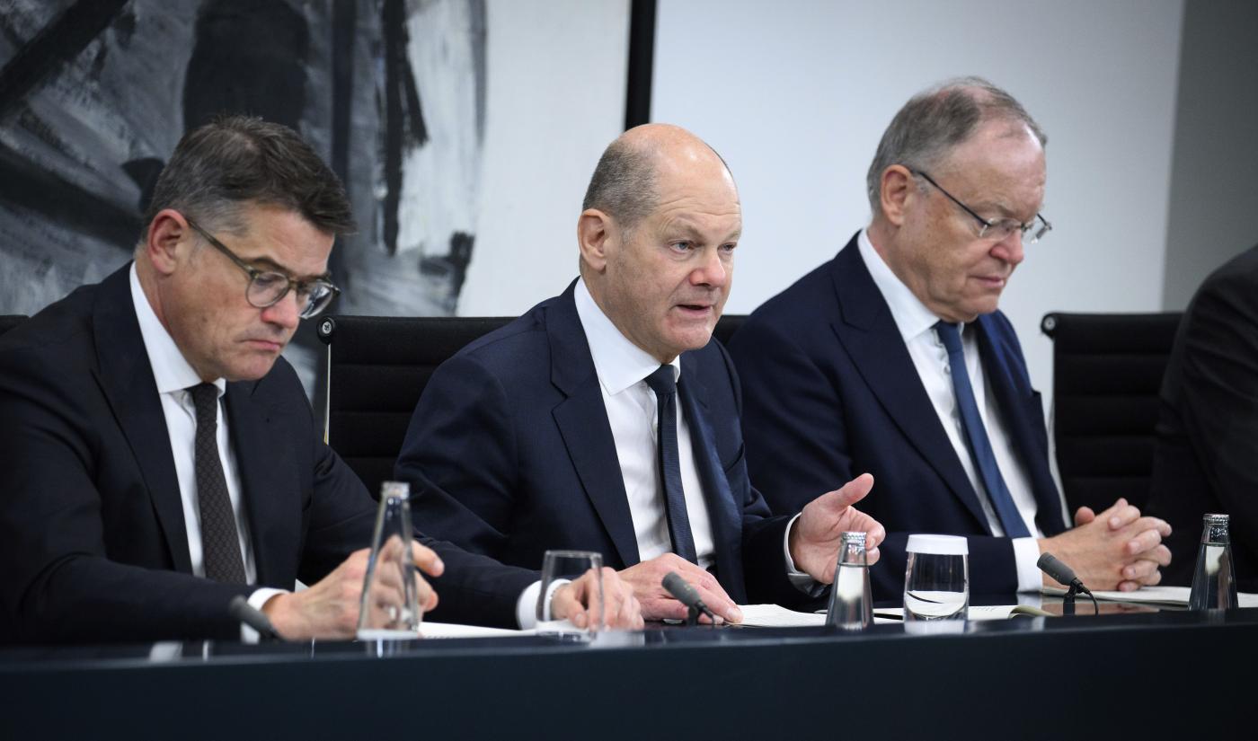 Migranti, Scholz: “Accordo Italia-Albania? Tirana presto in Ue”