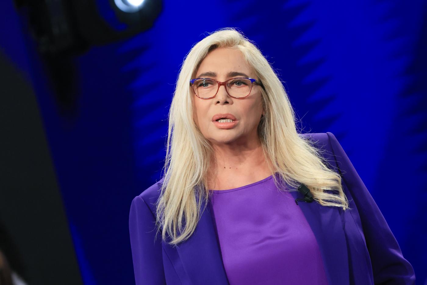 Mara Venier: “Ho il Covid ma tornerò presto in diretta” Mara Venier: “Ho il Covid ma tornerò presto in diretta”