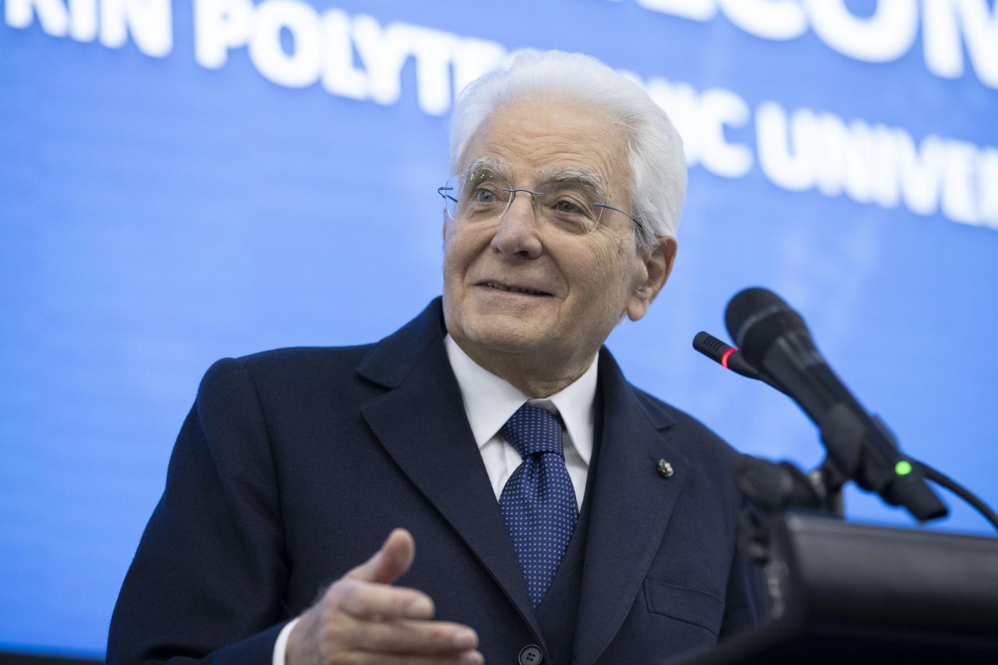 Strage Nassiriya, Mattarella: “Riconoscenti a chi è impegnato in zone di crisi”