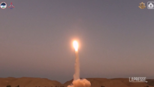 Israele, primo utilizzo operativo del sistema di difesa Arrow 3 nella guerra con Hamas
