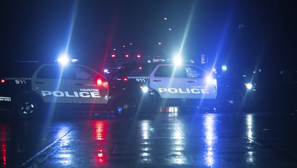 Usa, sparatoria in un mercato del Texas: morto un bambino Usa, sparatoria in un mercato del Texas: morto un bambino