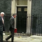 Londra, riunione di gabinetto: a Downing Street si rivede David Cameron