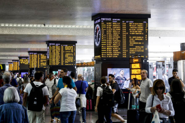 Roma, Sciopero ferroviario in seguito all’incidente di Brandizzo