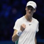 Atp Finals, impresa Sinner: batte Djokovic e ‘vede’ semifinale