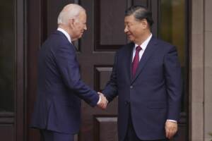 Il presidente Joe Biden con il presidente cinese Xi Jinping presso la tenuta Filoli a Woodside, in California