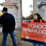 Milano, blitz di Ultima Generazione: imbrattato l’Arco della Pace