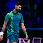 Atp Finals, Sinner è in semifinale: Hurcacz strappa un set a Djokovic