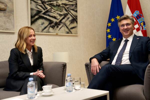 Giorgia Meloni a Zagabria, incontro con Plenković