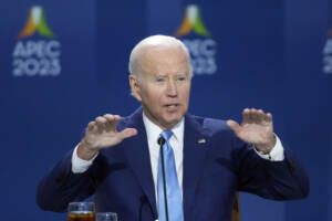 Usa, Biden firma legge-spesa che evita shutdown