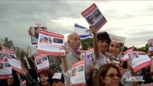 Buenos Aires, comunità ebraica in piazza contro antisemitismo