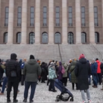 Finlandia, comunità russa protesta per chiusura valichi di frontiera