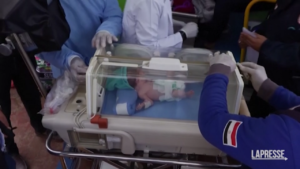 Medioriente, 28 neonati prematuri giunti in Egitto da Gaza