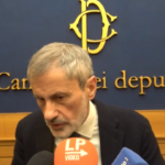 Alemanno lancia nuovo movimento politico: “Con noi atteggiamento antisistema”