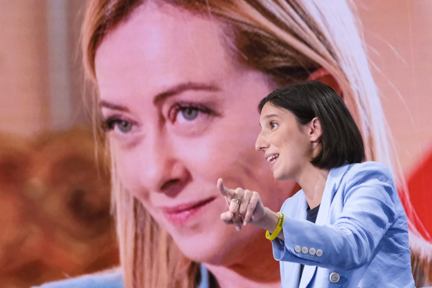 Violenza donne, Schlein chiama Meloni: “Lavoriamo sulla prevenzione”