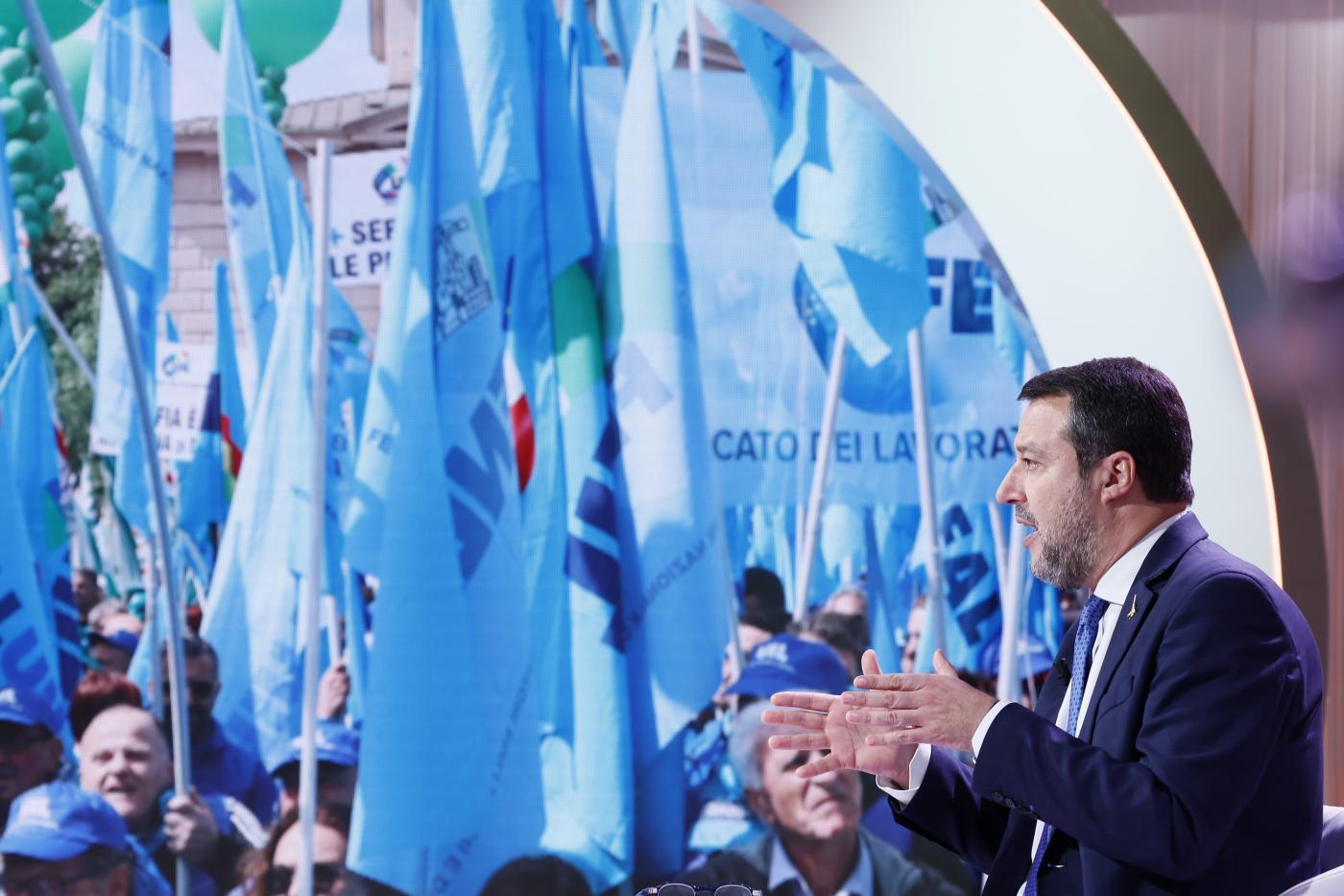 Sciopero trasporti, Mit: “Al lavoro per ridurre disagi previsti lunedì 27”