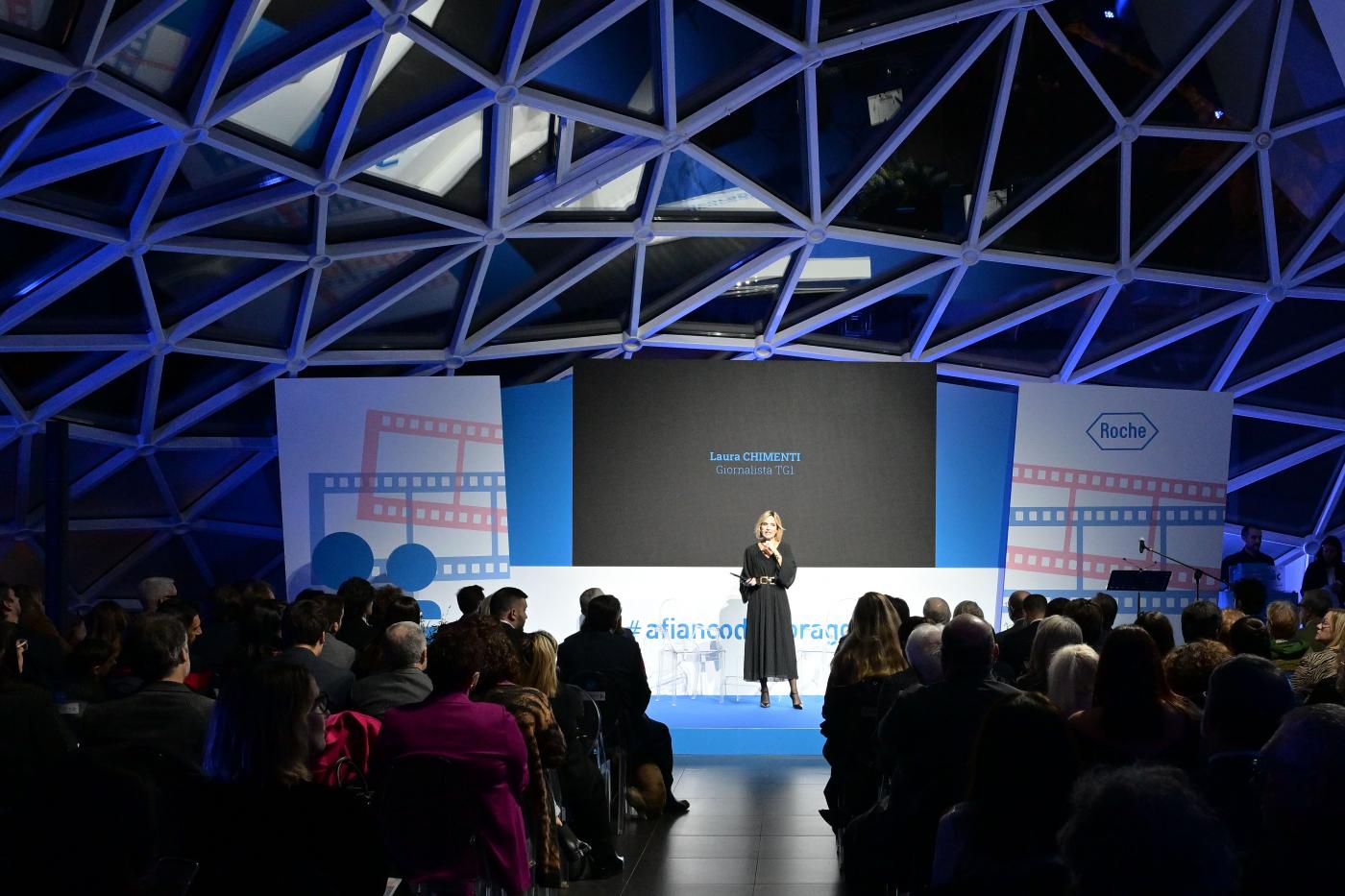 Tumori, uomini che amano le donne: a Roma il premio letterario di Roche – GALLERY