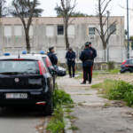 Napoli, 9 arresti per banda del buco: scavavano per derubare negozi