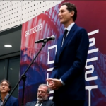 Stellantis, Elkann: “Orgogliosi nostro contributo a 50 anni di auto, continueremo a darlo”