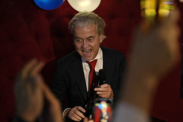 Elezioni in Olanda, vince l’ultradestra di Geert Wilders