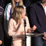 Violenza donne, Meloni: “Siamo libere, nessuno può pensare di possederci”