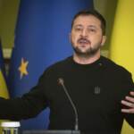 Ucraina, Zelensky: “Da Russia oltre 70 droni kamikaze su tutto il Paese”
