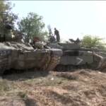 Gaza, Israele schiera carri armati vicino a Striscia