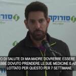 Israele, figlio di anziana rilasciata da Hamas: “E’ in pericolo di vita”