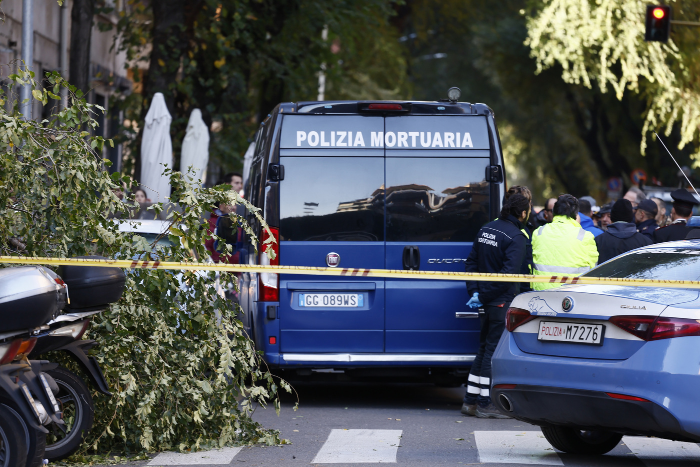 Roma, donna morta schiacciata da albero: indagati 2 responsabili servizio Giardini Roma, donna morta schiacciata da albero: indagati 2 responsabili servizio Giardini