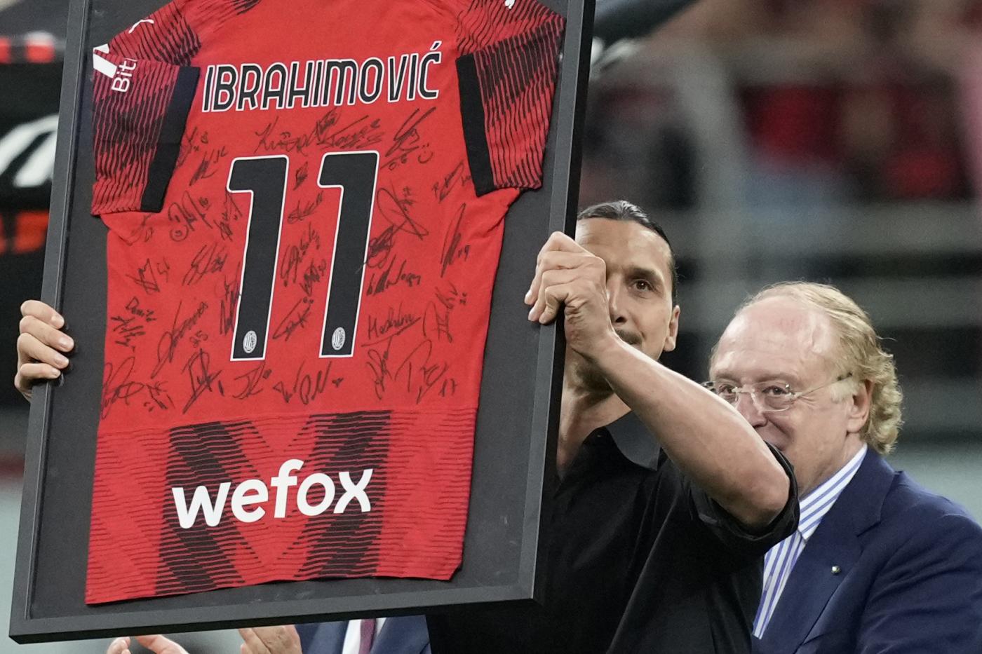 Milan, Scaroni: “Aspettiamo Ibra a braccia aperte” Milan, Scaroni: “Aspettiamo Ibra a braccia aperte”
