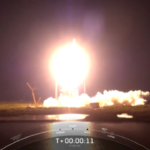 SpaceX, razzo Falcon 9 porta in orbita i satelliti Starlink