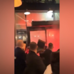Parigi, ultras Psg assaltano bar con tifosi Newcastle