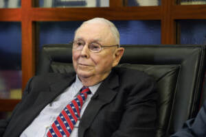 Usa, morto Charlie Munger: braccio destro di Warren Buffett